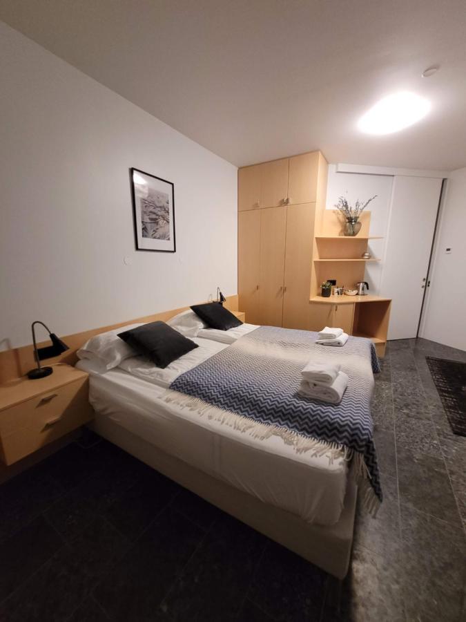 Klettasel Villa By Ourhotels Хоф Екстериор снимка